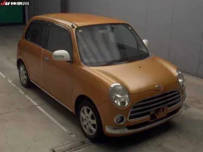 Daihatsu MIRA