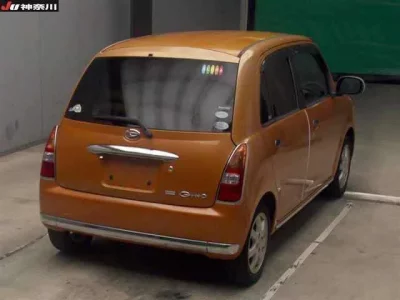 Daihatsu MIRA