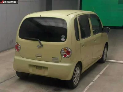 Daihatsu MOVE LATTE