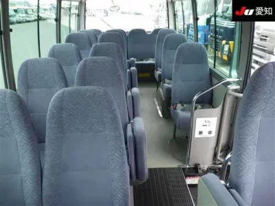 Toyota COASTER