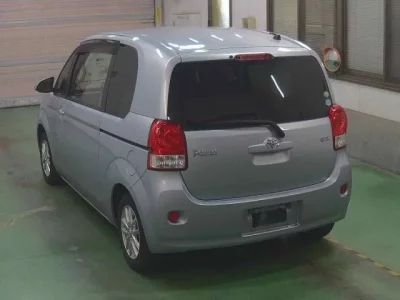 Toyota PORTE