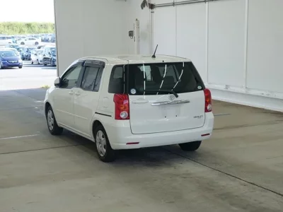 Toyota RAUM
