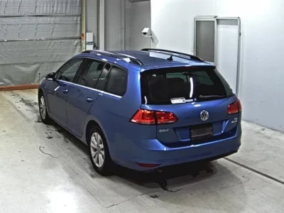 Volkswagen GOLF VARIANT