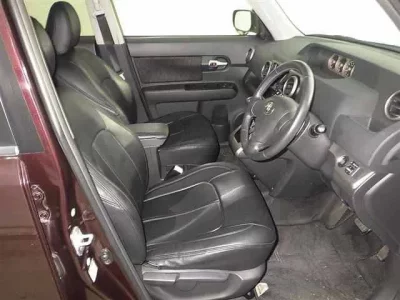 Toyota COROLLA RUMION