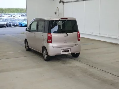 Daihatsu TANTO EXE