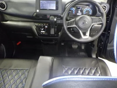 Mitsubishi EK X