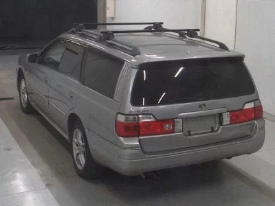 Nissan STAGEA