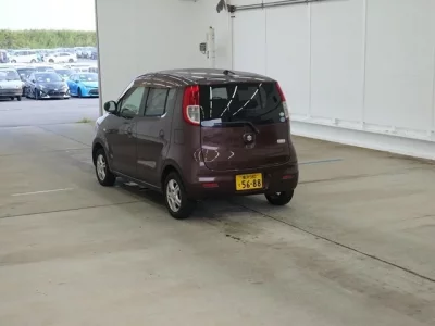Suzuki MRWAGON