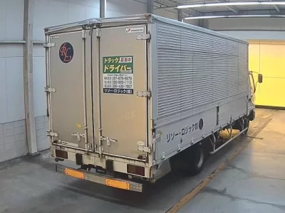 Mitsubishi FUSO FIGHTER