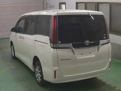 Toyota ESQUIRE