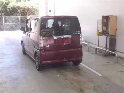 Honda N BOX