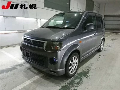 Mitsubishi EK SPORTS