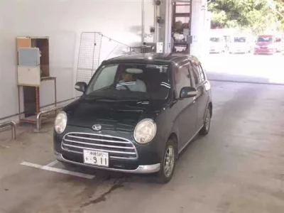 Daihatsu MIRA