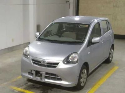 Daihatsu MIRA E S