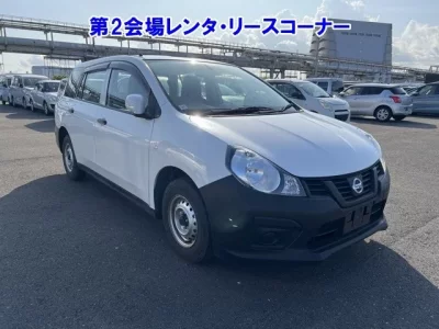 Nissan AD