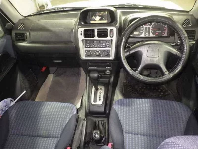 Mitsubishi PAJERO IO