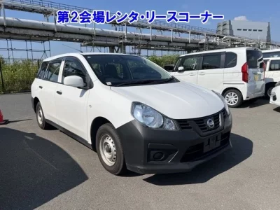 Nissan AD