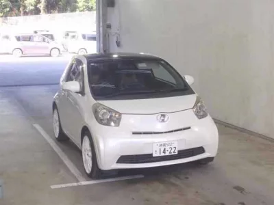 Toyota IQ