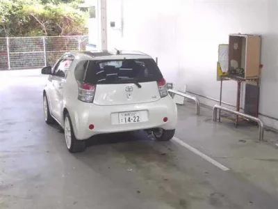 Toyota IQ