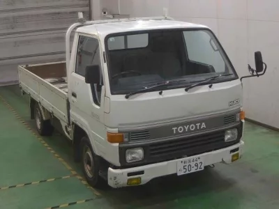 Toyota HIACE TRUCK