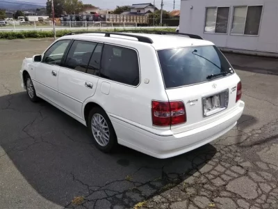 Toyota CROWN ESTATE