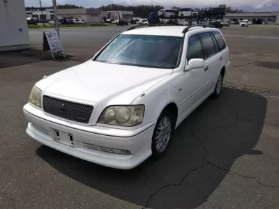 Toyota CROWN ESTATE