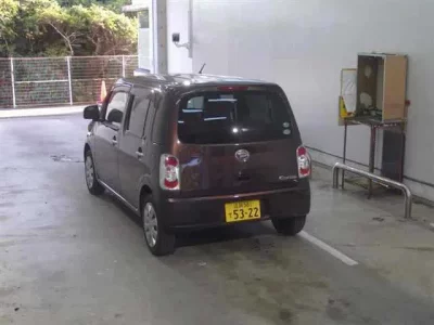 Daihatsu MIRA