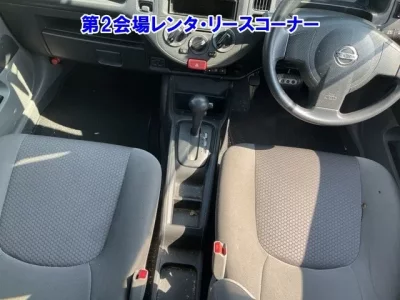 Nissan AD