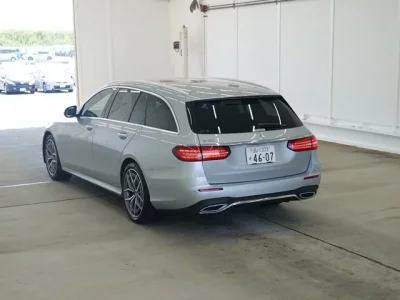 Mercedes-Benz E CLASS WAGON