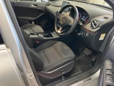 Mercedes-Benz B CLASS