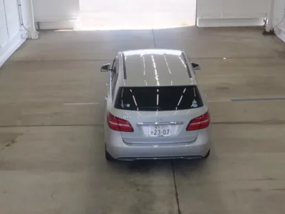 Mercedes-Benz B CLASS