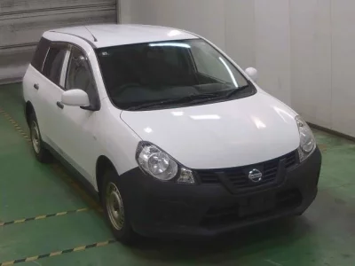 Nissan AD