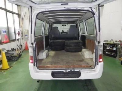 Nissan CARAVAN VAN