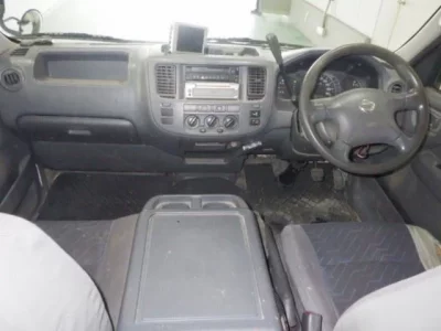 Nissan CARAVAN VAN