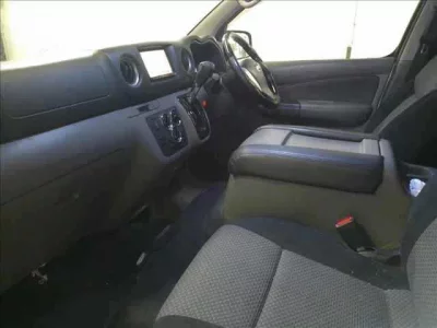 Nissan CARAVAN VAN