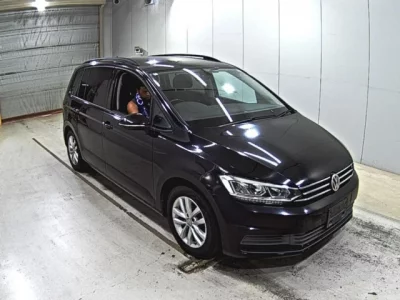 Volkswagen GOLF TOURAN