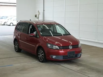 Volkswagen GOLF TOURAN