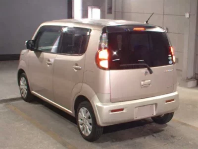 Suzuki MRWAGON