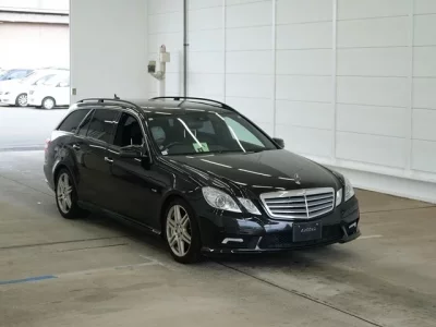 Mercedes-Benz E CLASS WAGON