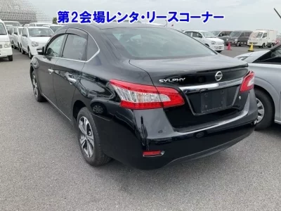 Nissan SYLPHY