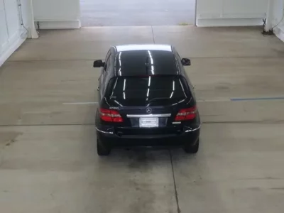 Mercedes-Benz B CLASS