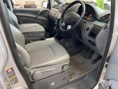 Mercedes-Benz V CLASS
