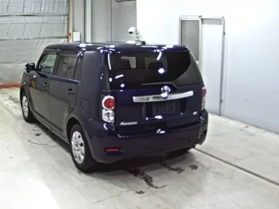 Toyota COROLLA RUMION