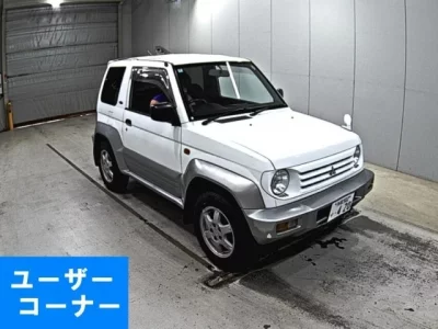 Mitsubishi PAJERO JR