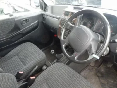 Mitsubishi PAJERO JR