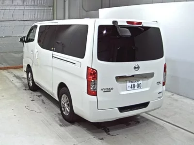 Nissan CARAVAN VAN