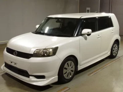 Toyota COROLLA RUMION