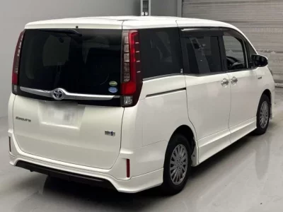 Toyota ESQUIRE