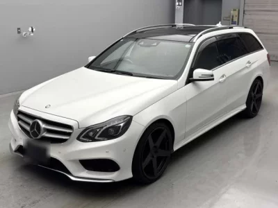 Mercedes-Benz E CLASS WAGON