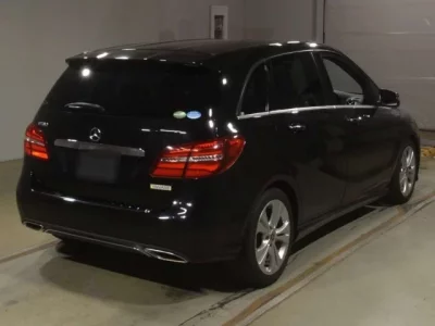 Mercedes-Benz B CLASS
